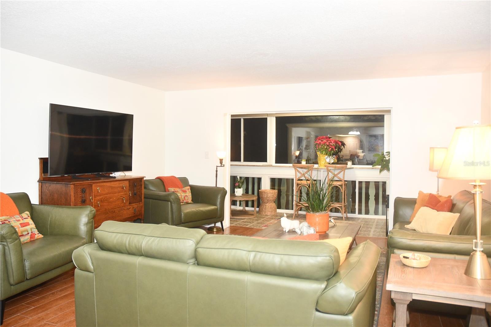 Image 6 of 49 For 601 Mcdonald Street 206