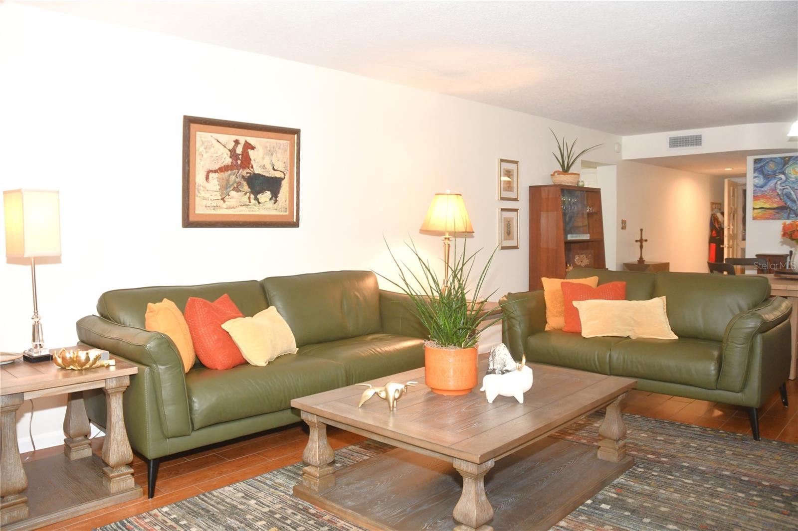 Image 9 of 49 For 601 Mcdonald Street 206