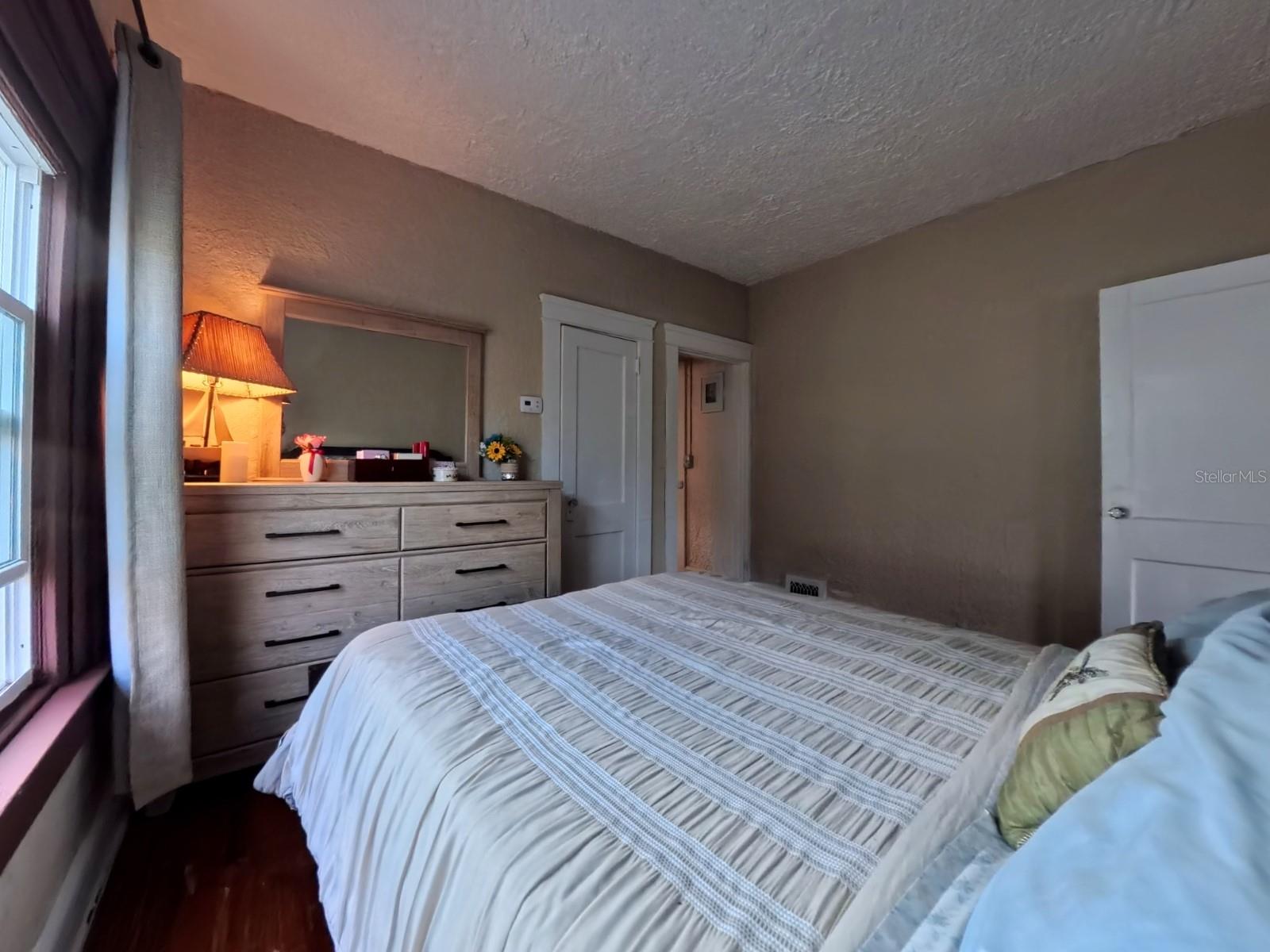 Image 45 of 93 For 434 Vermont Avenue