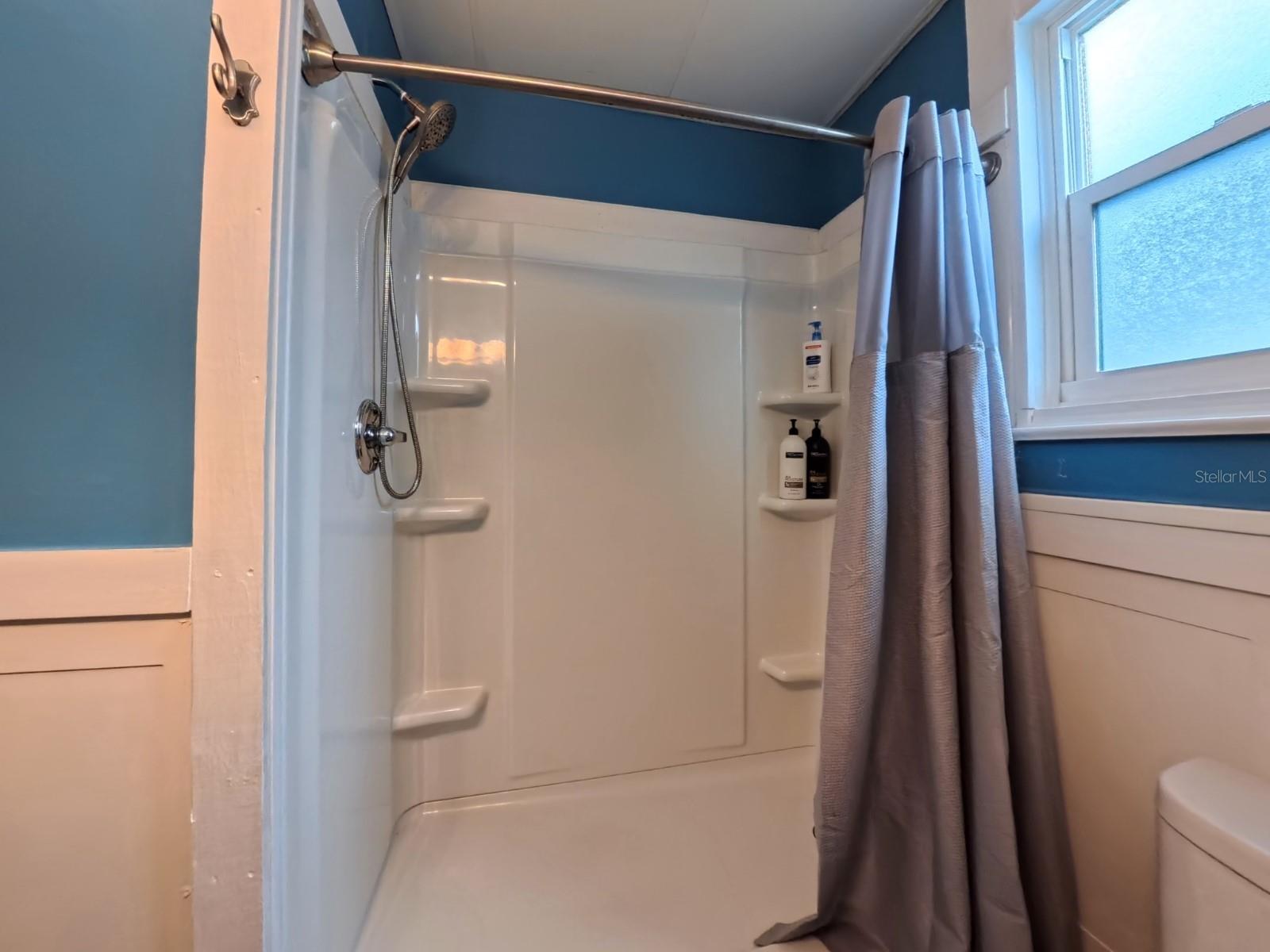 Image 52 of 93 For 434 Vermont Avenue