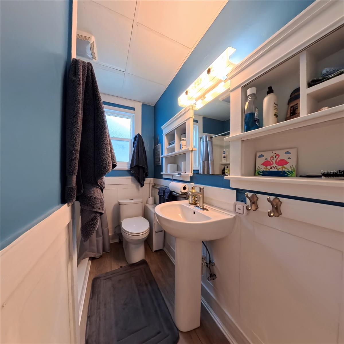 Image 63 of 93 For 434 Vermont Avenue