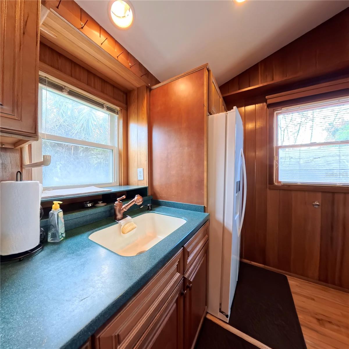 Image 87 of 93 For 434 Vermont Avenue