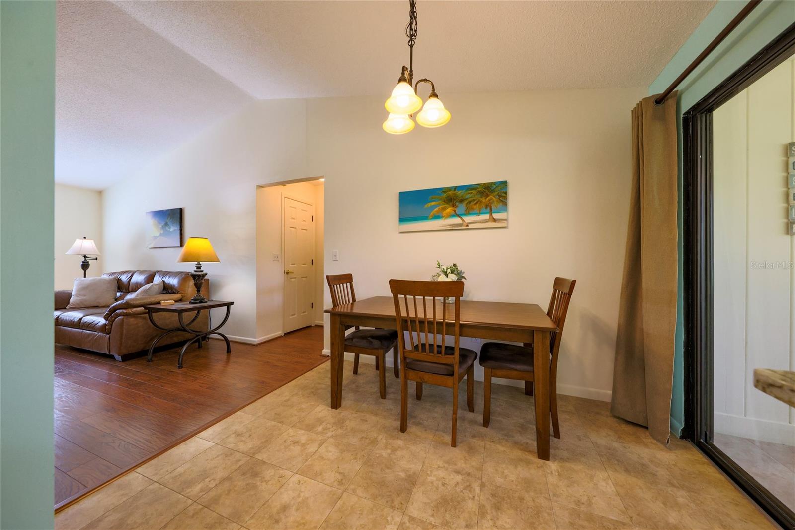 Image 13 of 24 For 2214 Hidden Creek Circle