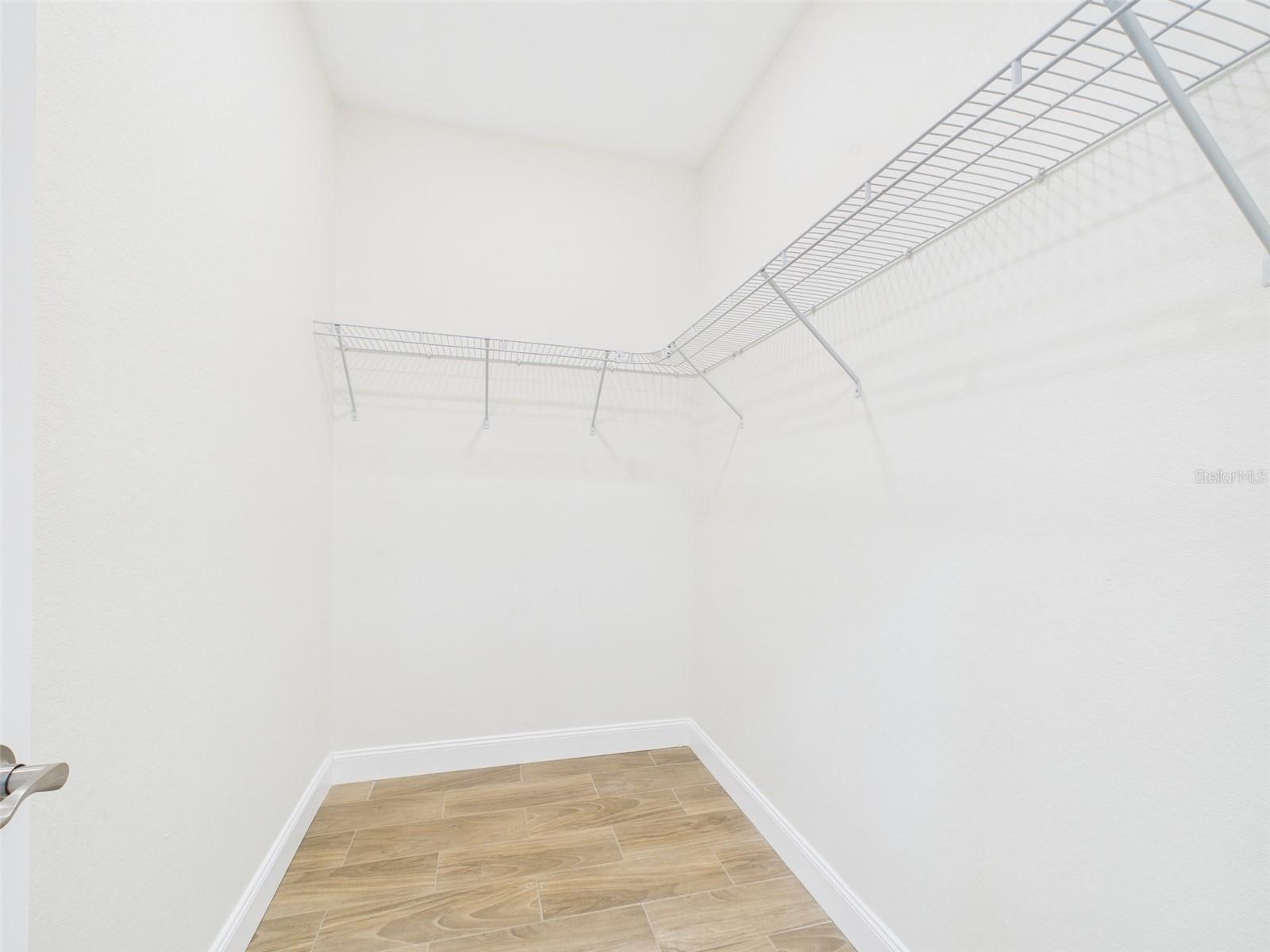 Image 11 of 31 For 721 4th Street