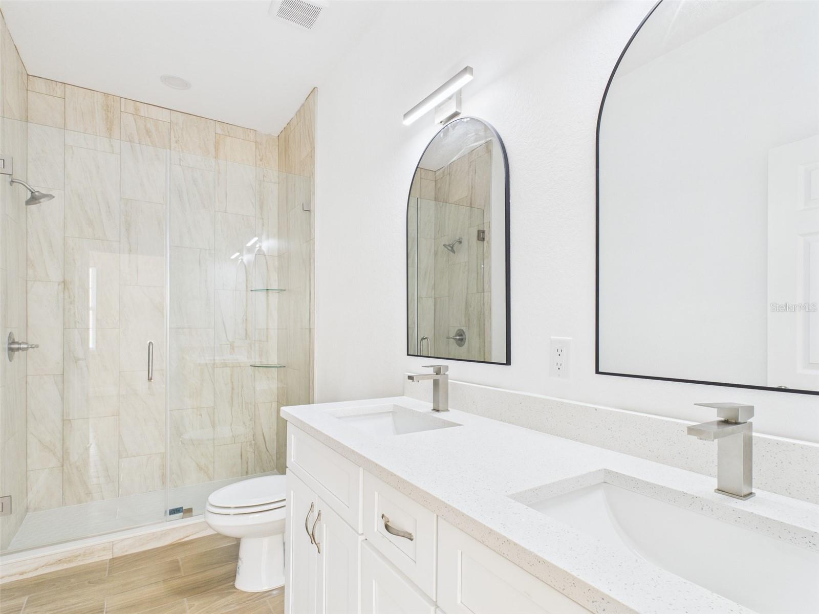 Image 13 of 31 For 721 4th Street