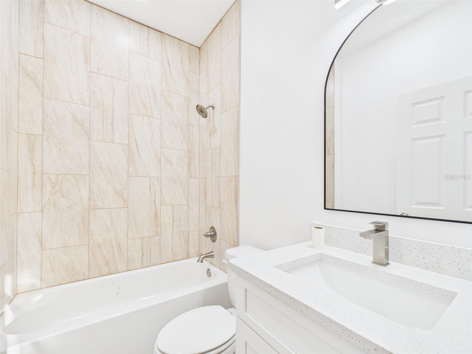 Image 18 of 31 For 721 4th Street