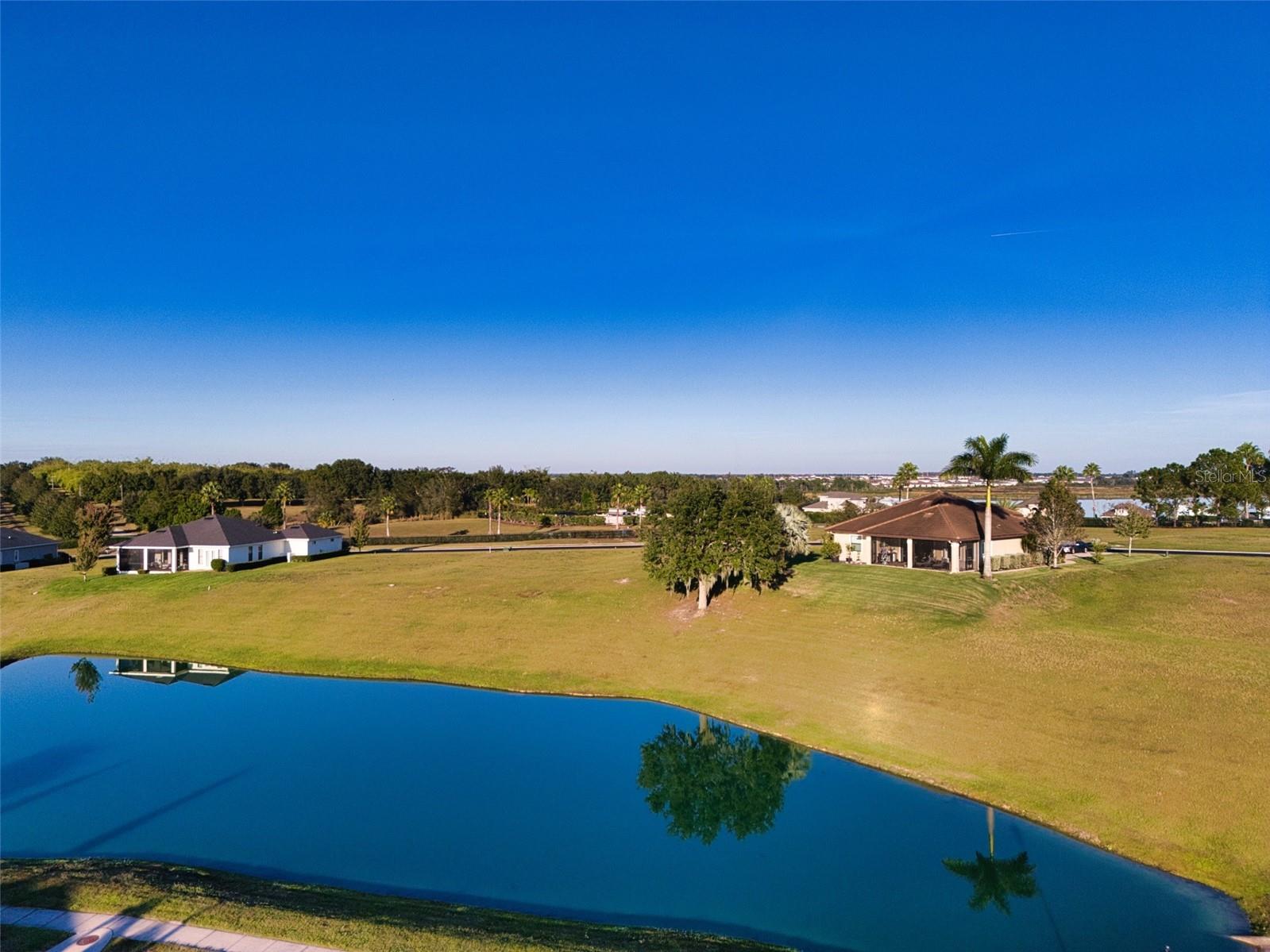 Image 9 of 13 For 816 Waterfern Trail Drive