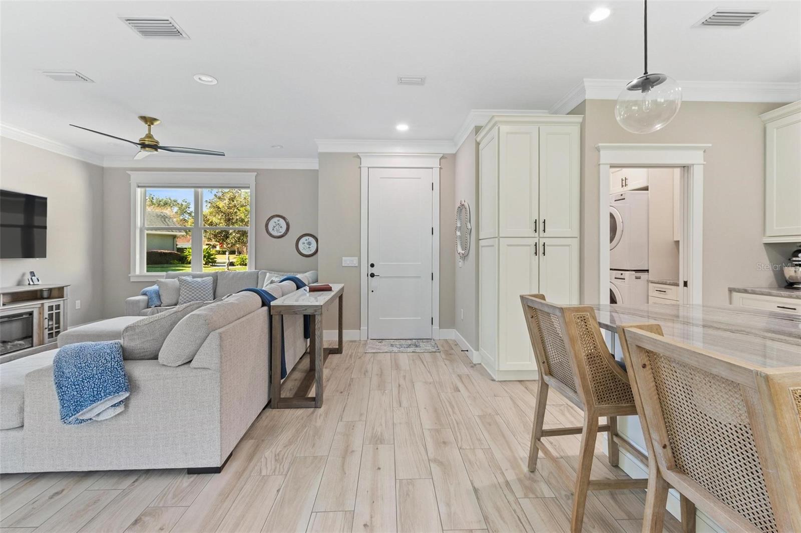 Image 10 of 41 For 3160 Oak Park Drive