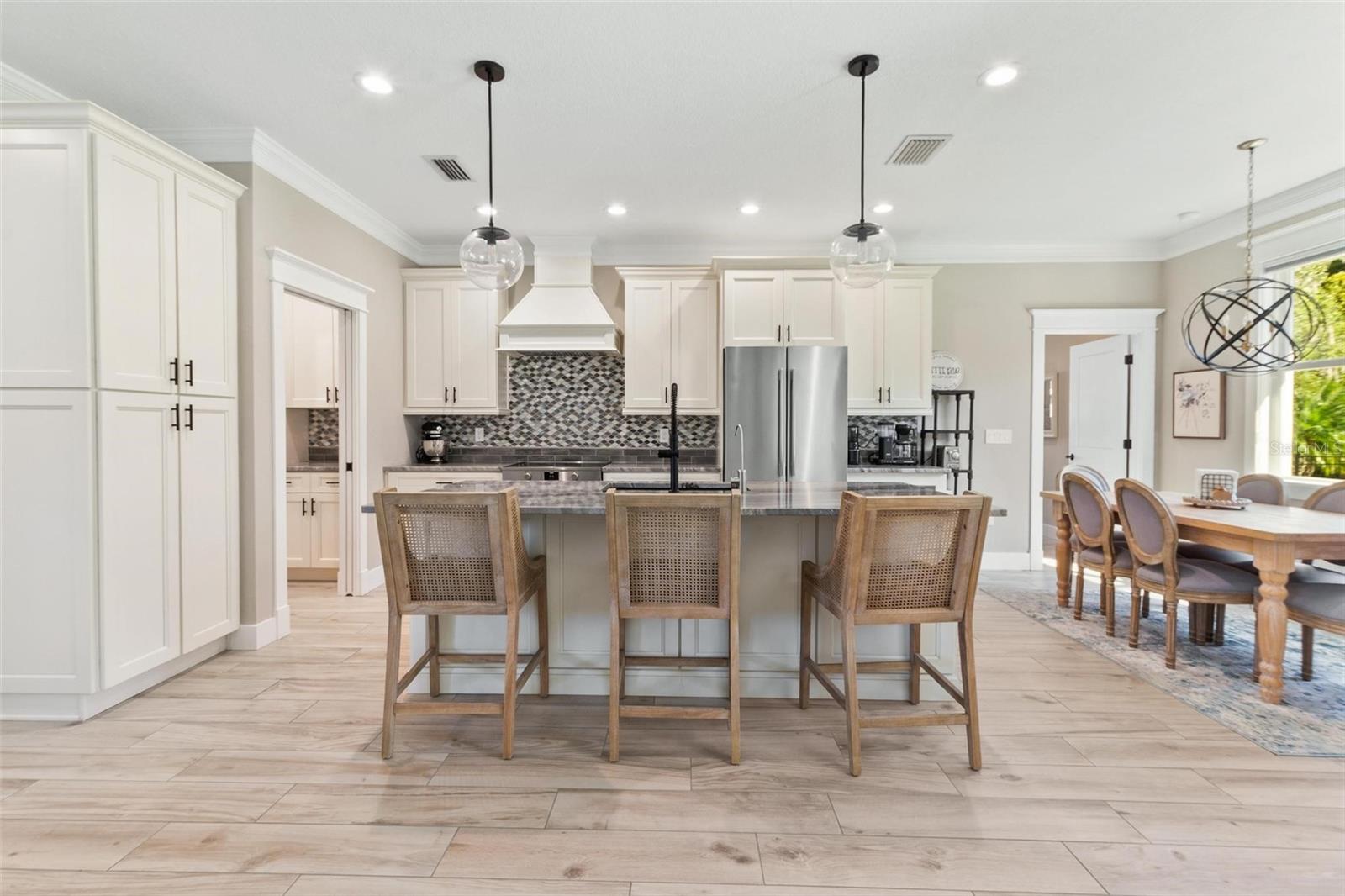 Image 11 of 41 For 3160 Oak Park Drive