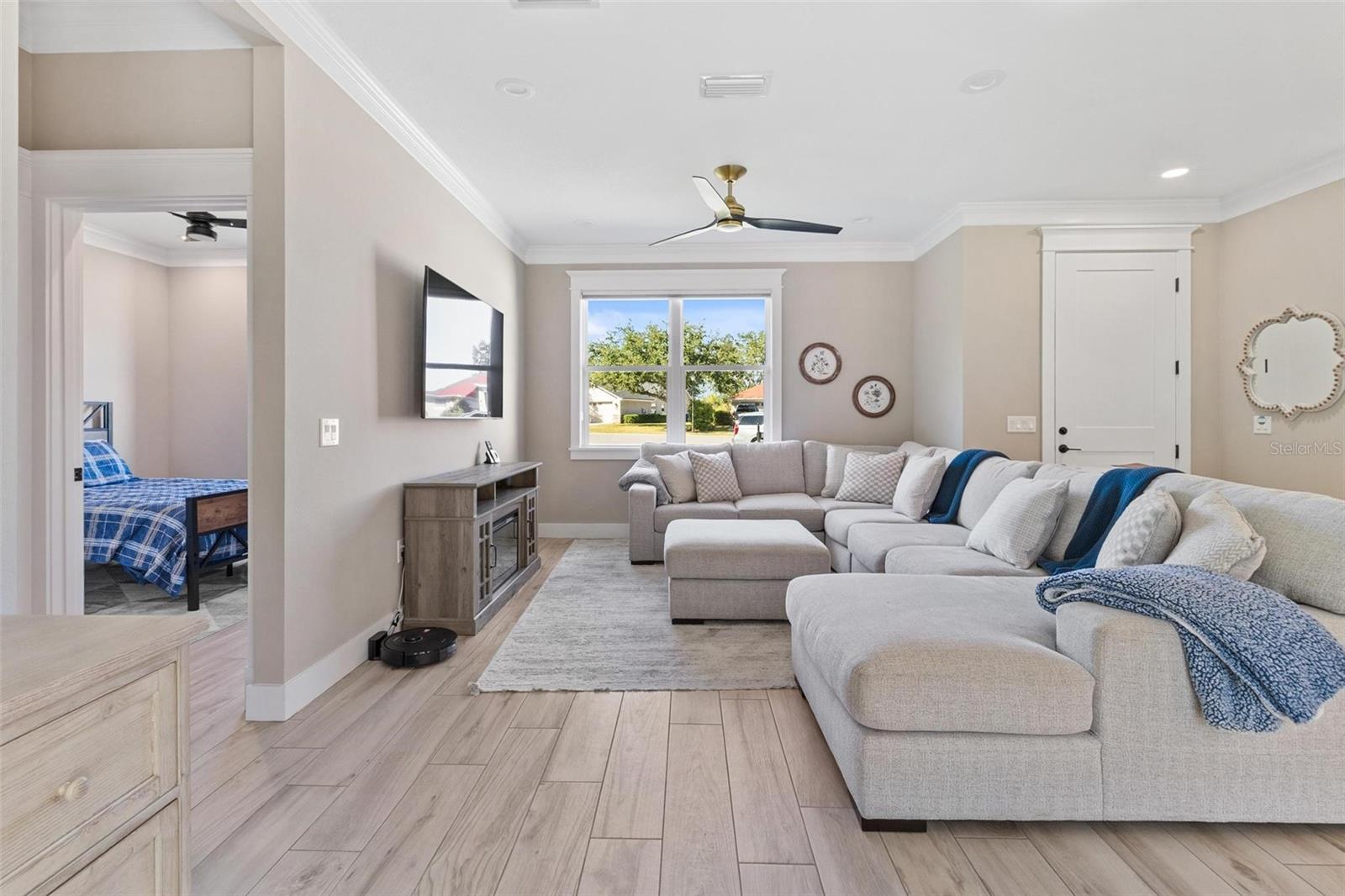 Image 13 of 41 For 3160 Oak Park Drive