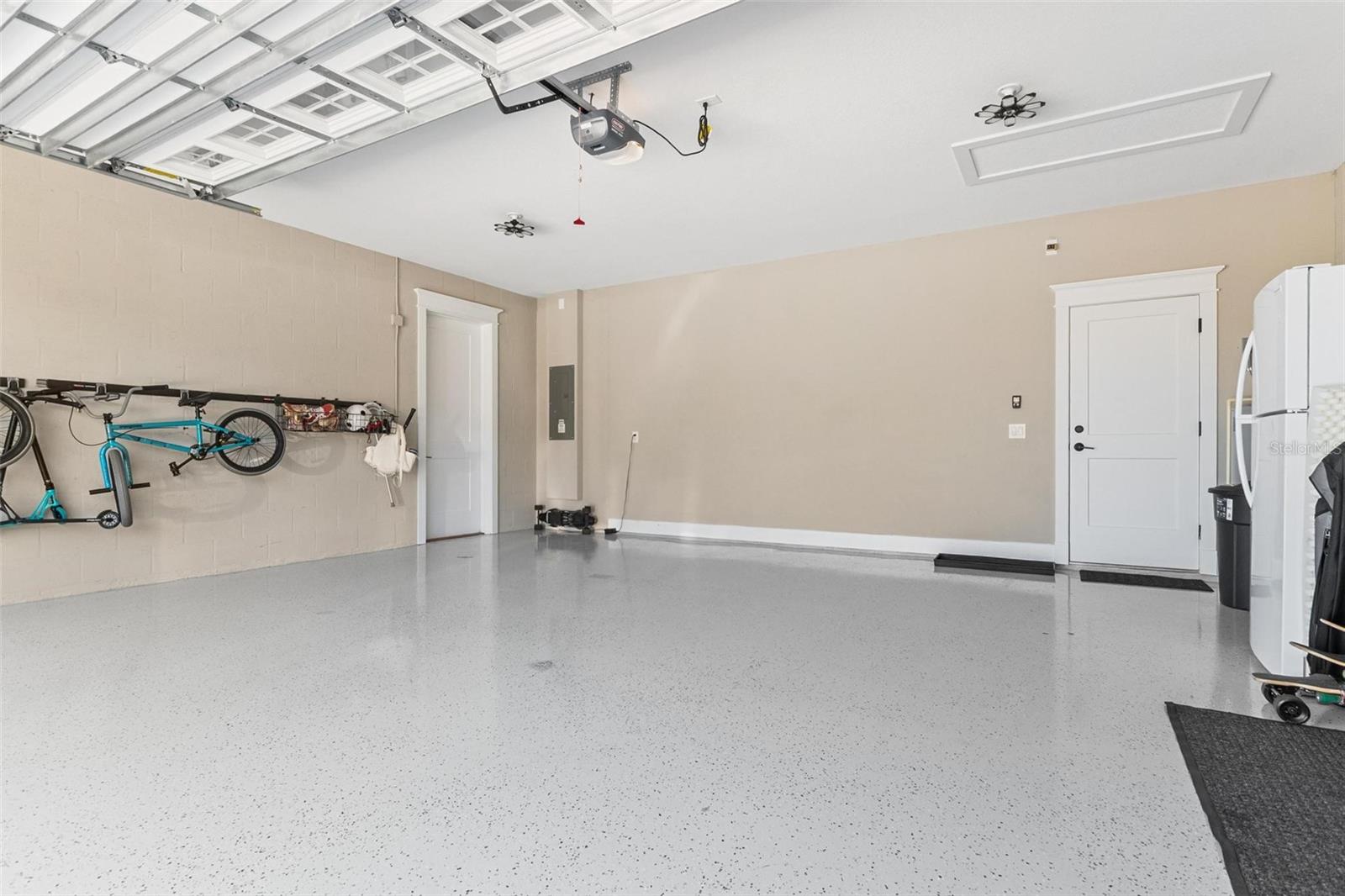 Image 33 of 41 For 3160 Oak Park Drive