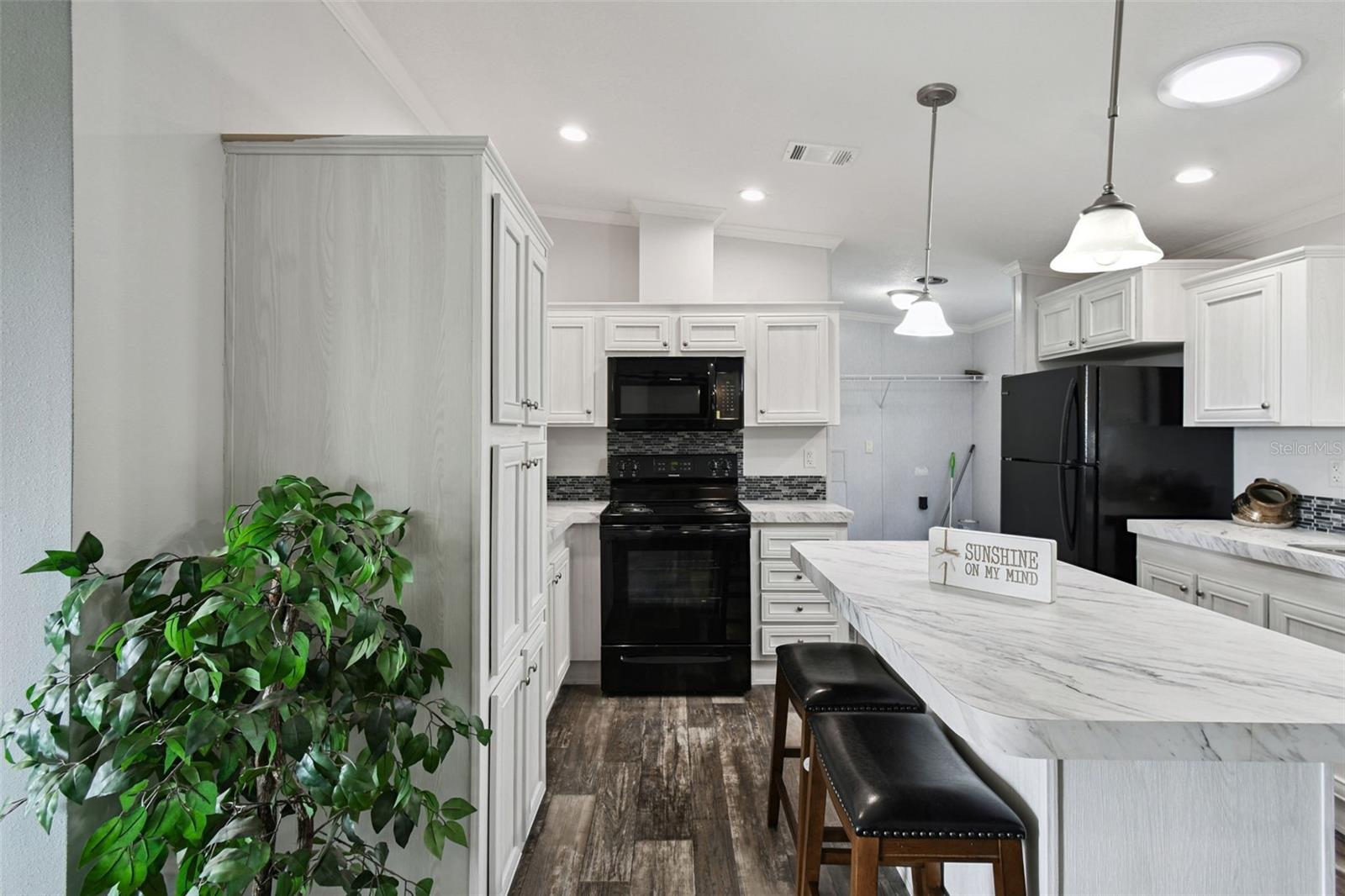 Image 16 of 43 For 21 Roels Street