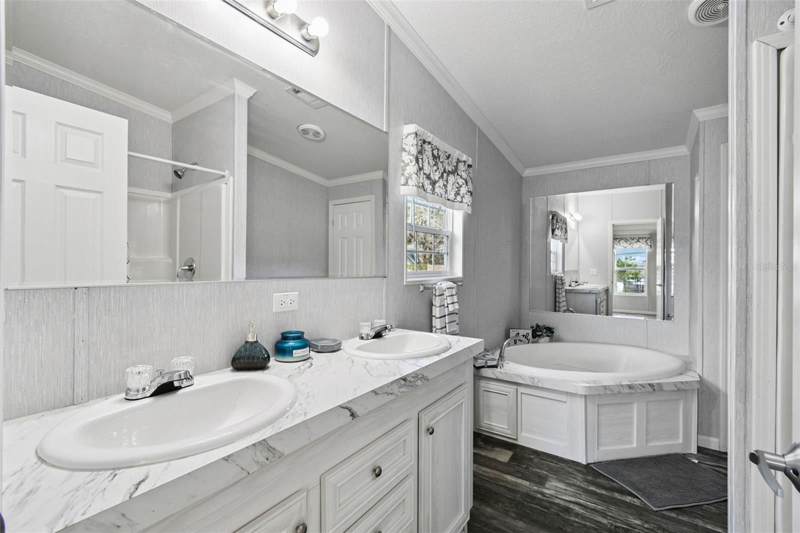 Image 22 of 43 For 21 Roels Street