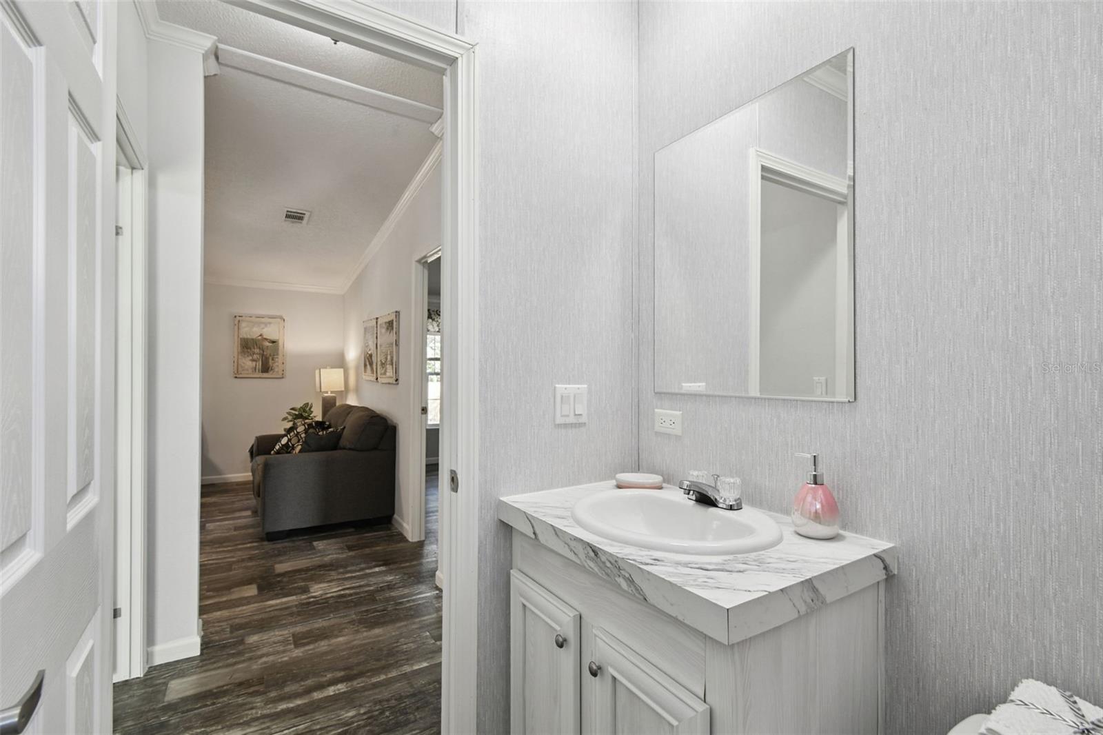 Image 29 of 43 For 21 Roels Street