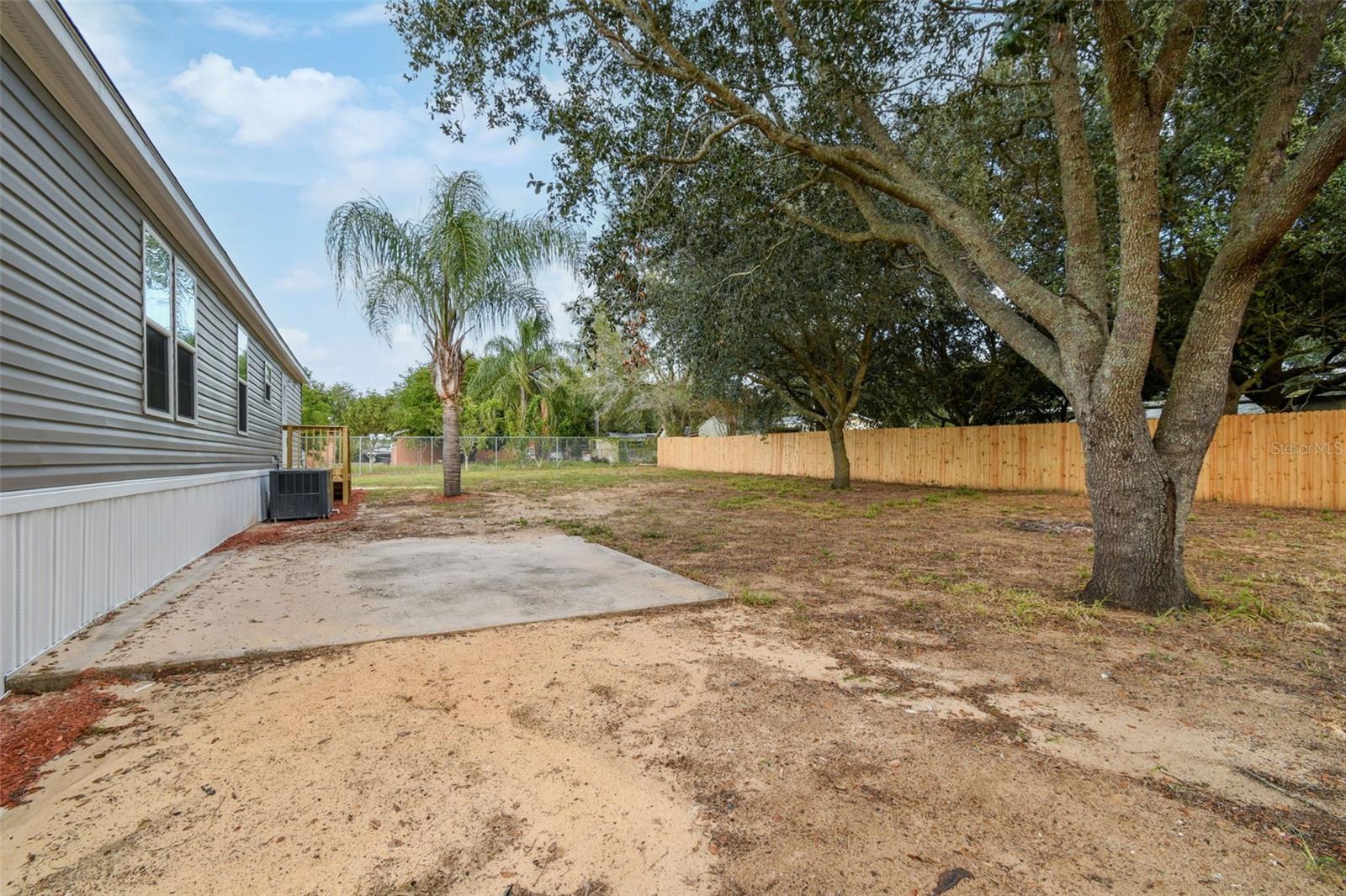 Image 36 of 43 For 21 Roels Street