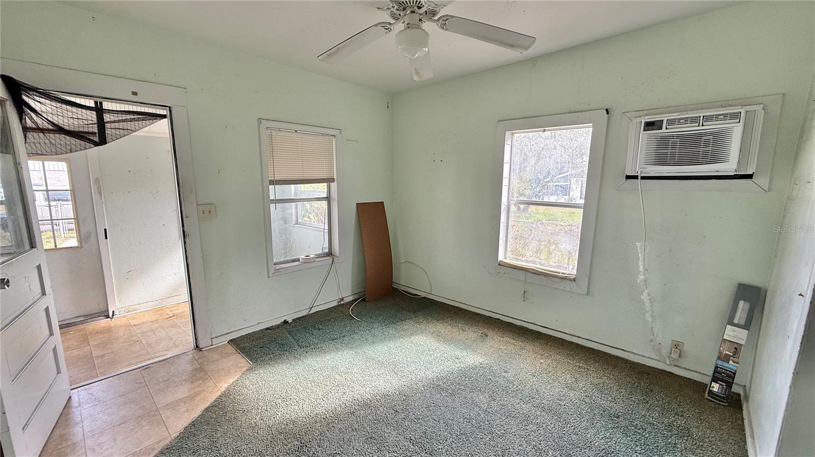 Image 13 of 28 For 1607 2nd Street Se