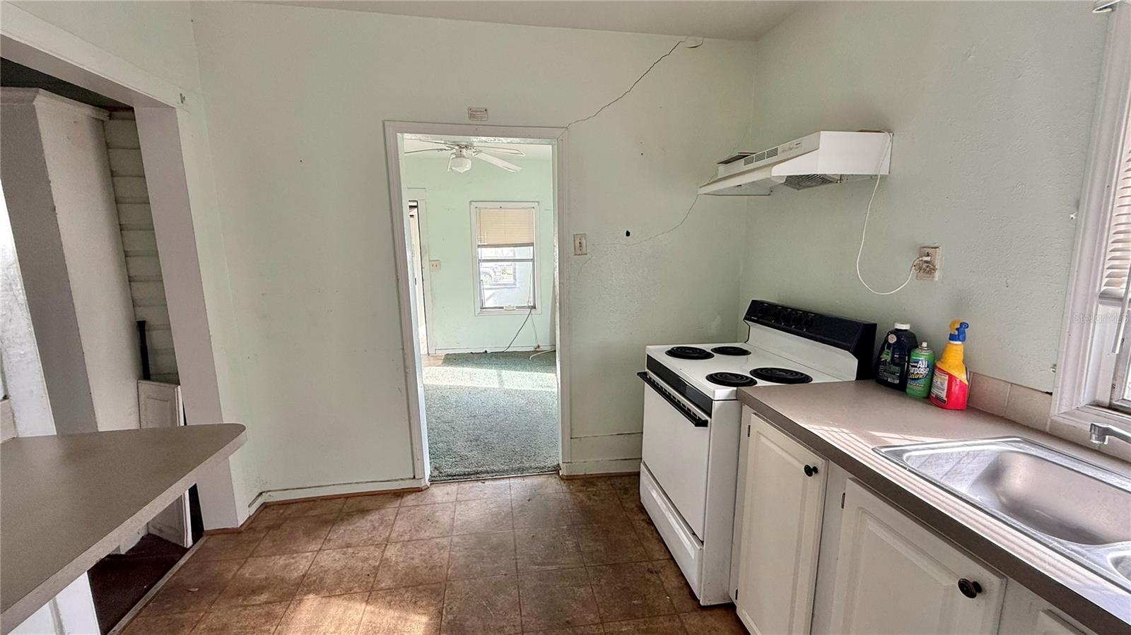 Image 15 of 28 For 1607 2nd Street Se