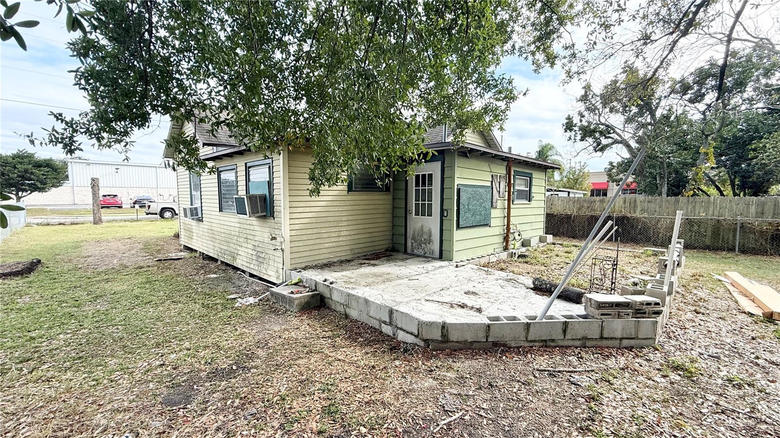 Image 27 of 28 For 1607 2nd Street Se