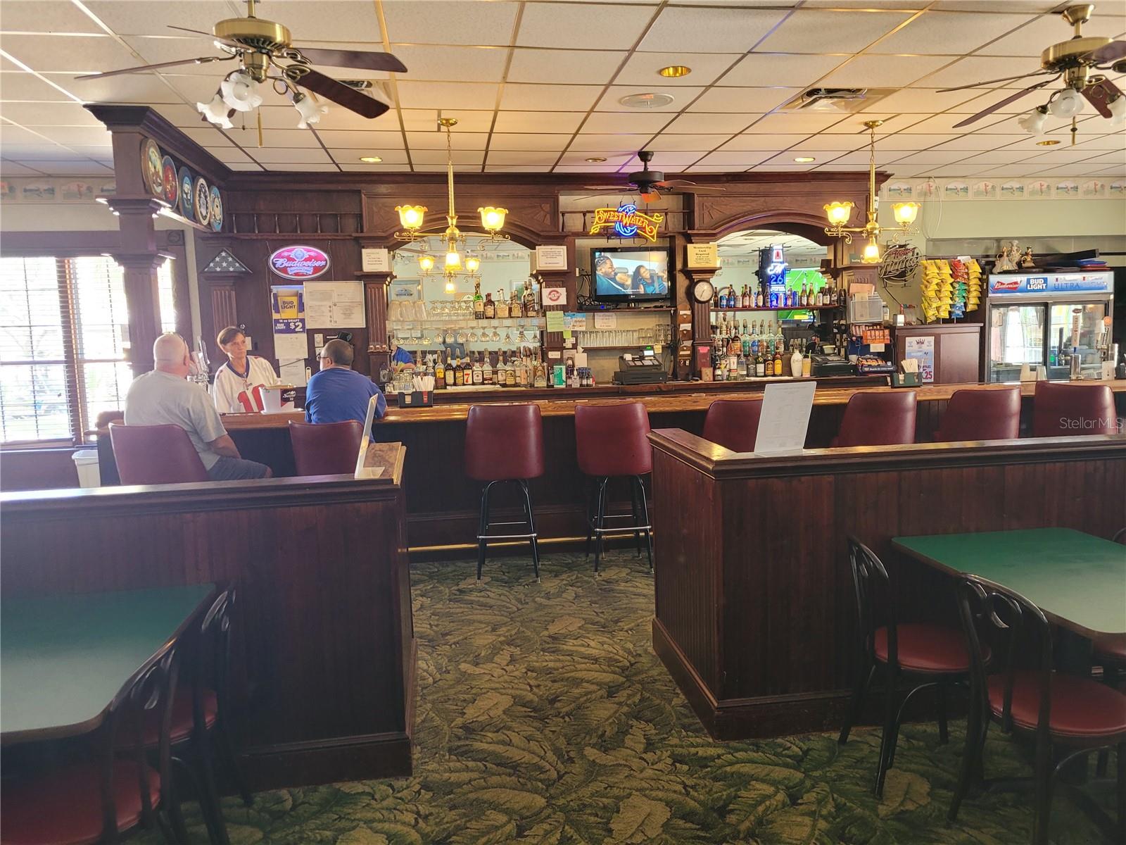 Image 54 of 85 For 353 Melbourn Drive