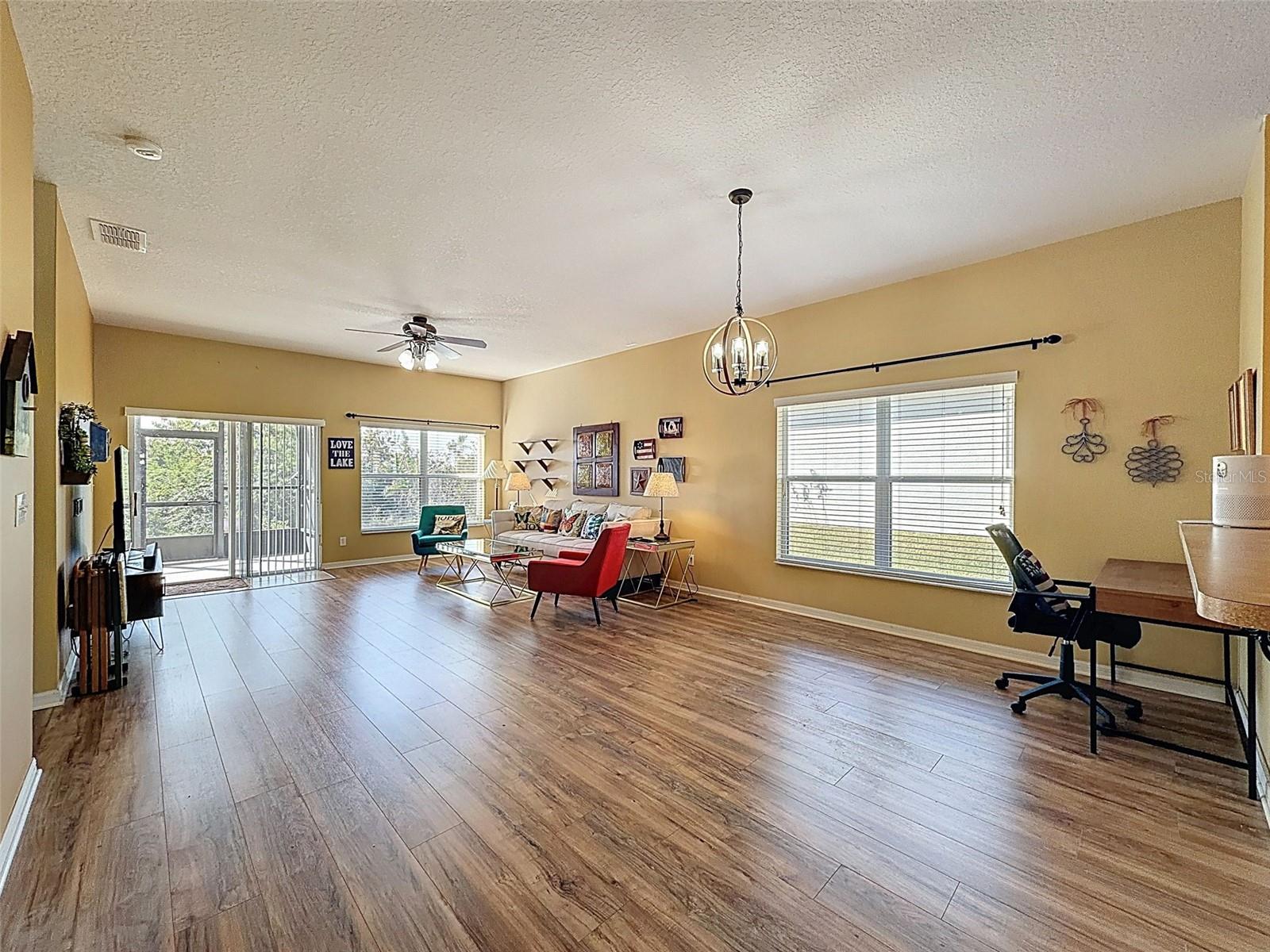 Image 16 of 70 For 1120 Maplebrook Drive