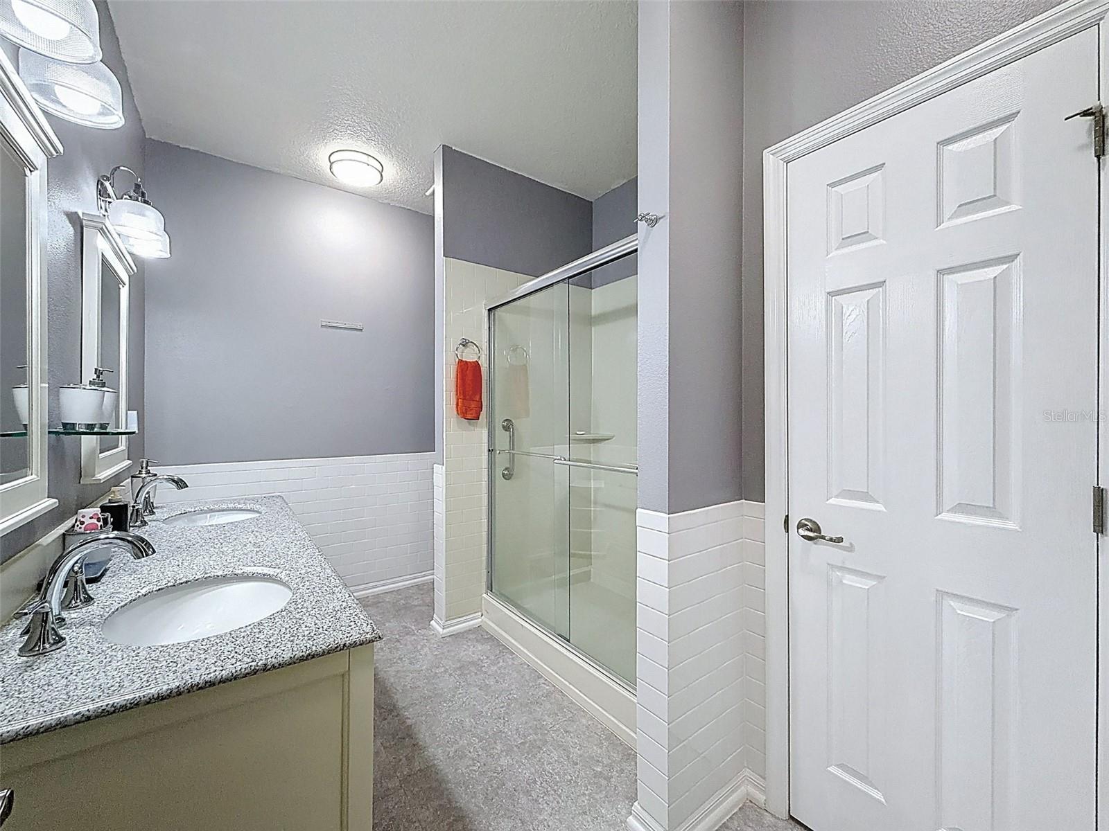 Image 28 of 70 For 1120 Maplebrook Drive