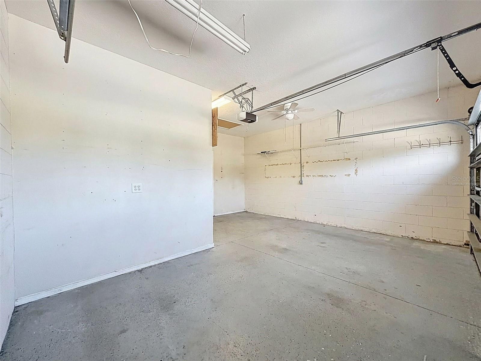 Image 54 of 70 For 1120 Maplebrook Drive