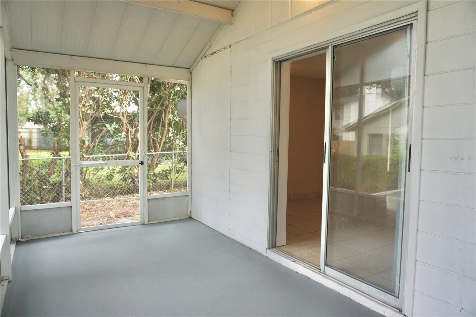 Image 18 of 20 For 817 Whisper Lake Court