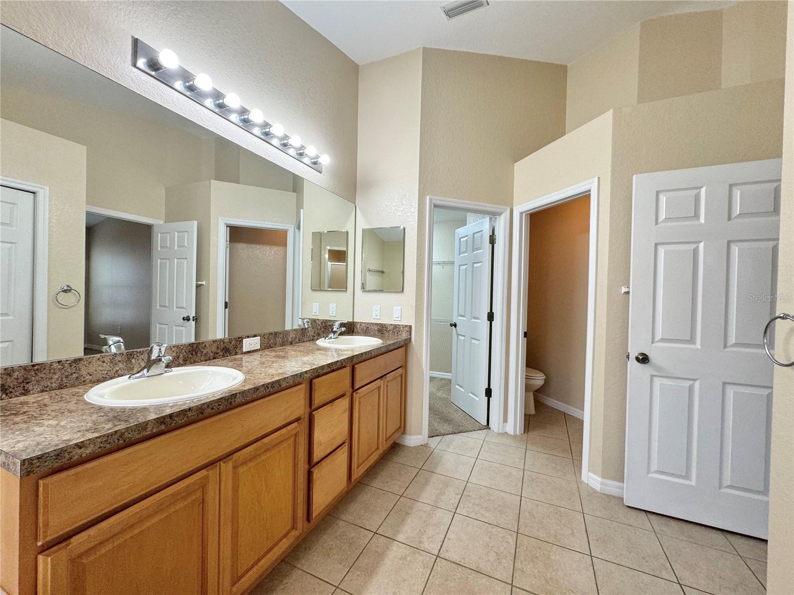 Image 23 of 34 For 140 Mandolin Drive