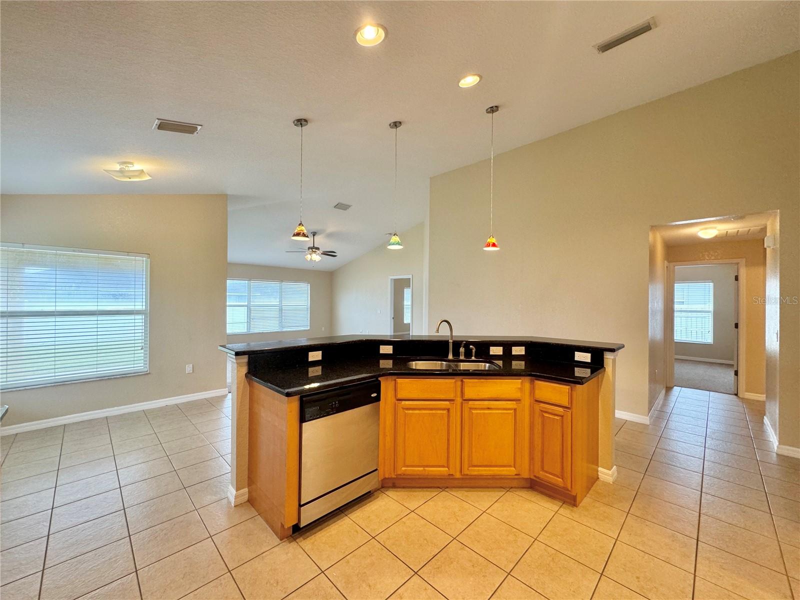 Image 8 of 34 For 140 Mandolin Drive