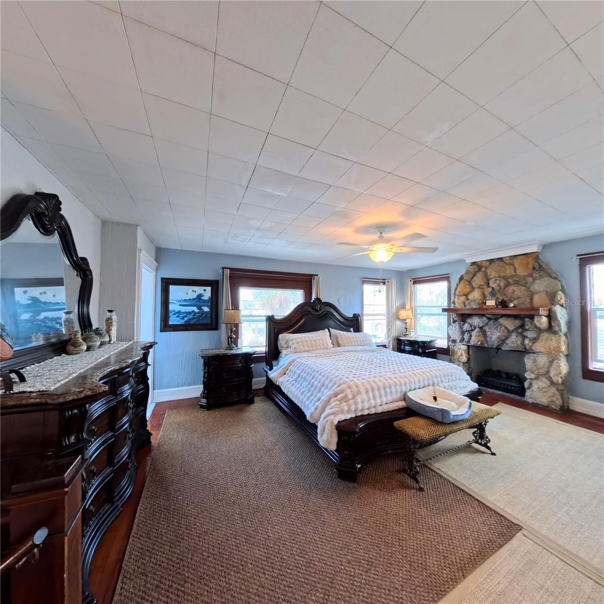 Image 16 of 96 For 434 Vermont Avenue