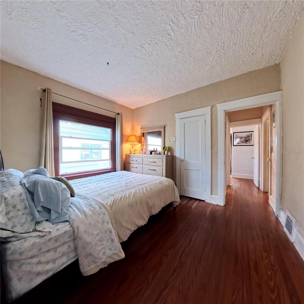 Image 35 of 96 For 434 Vermont Avenue