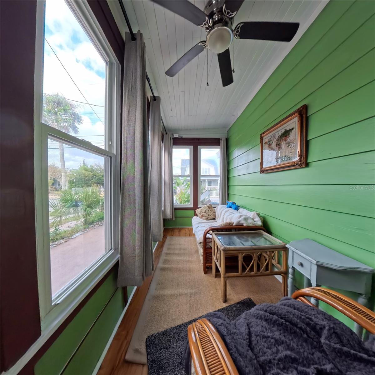 Image 44 of 96 For 434 Vermont Avenue