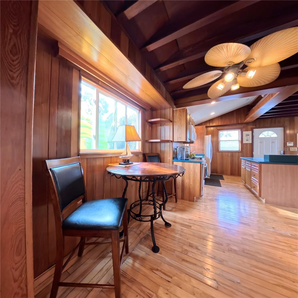 Image 54 of 96 For 434 Vermont Avenue