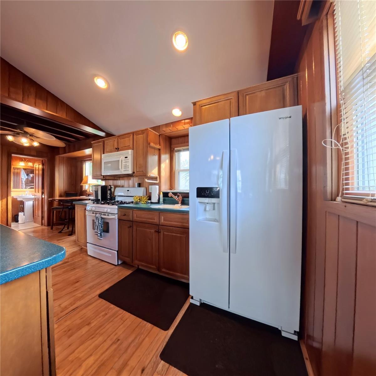 Image 58 of 96 For 434 Vermont Avenue