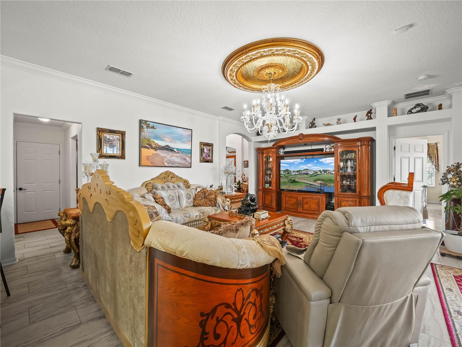 Image 10 of 69 For 4706 Brookshire Court