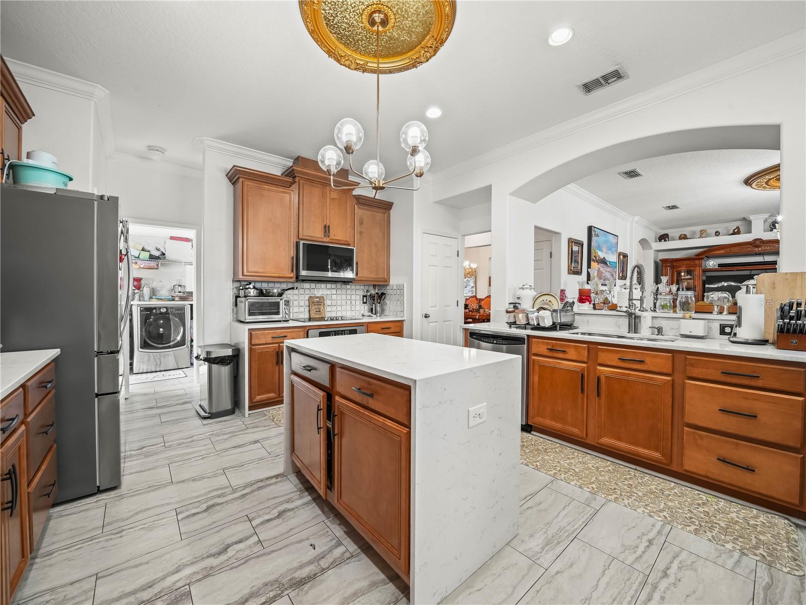 Image 14 of 69 For 4706 Brookshire Court