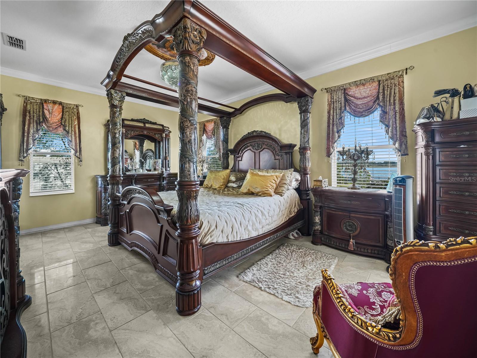 Image 19 of 69 For 4706 Brookshire Court