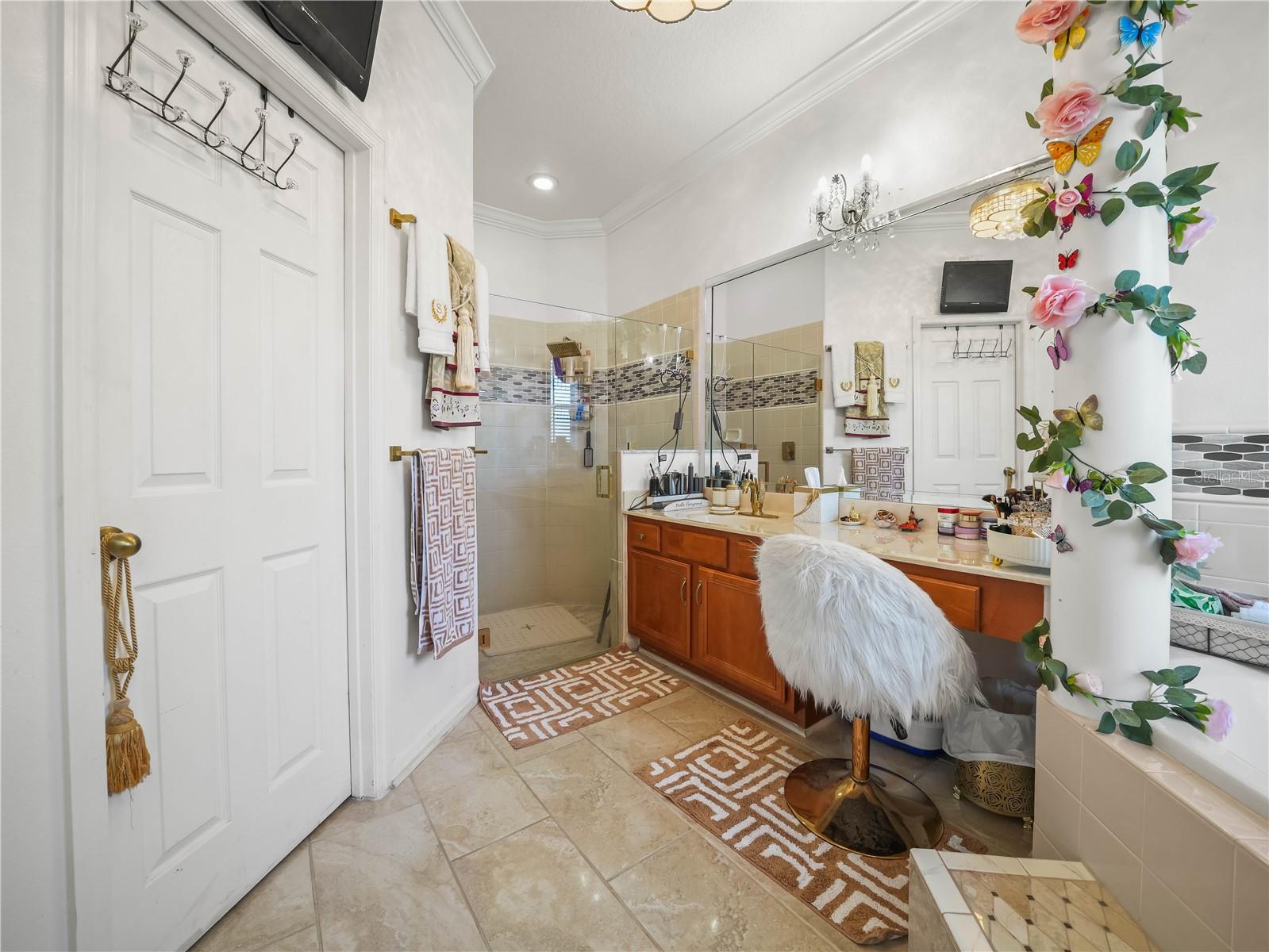 Image 23 of 69 For 4706 Brookshire Court