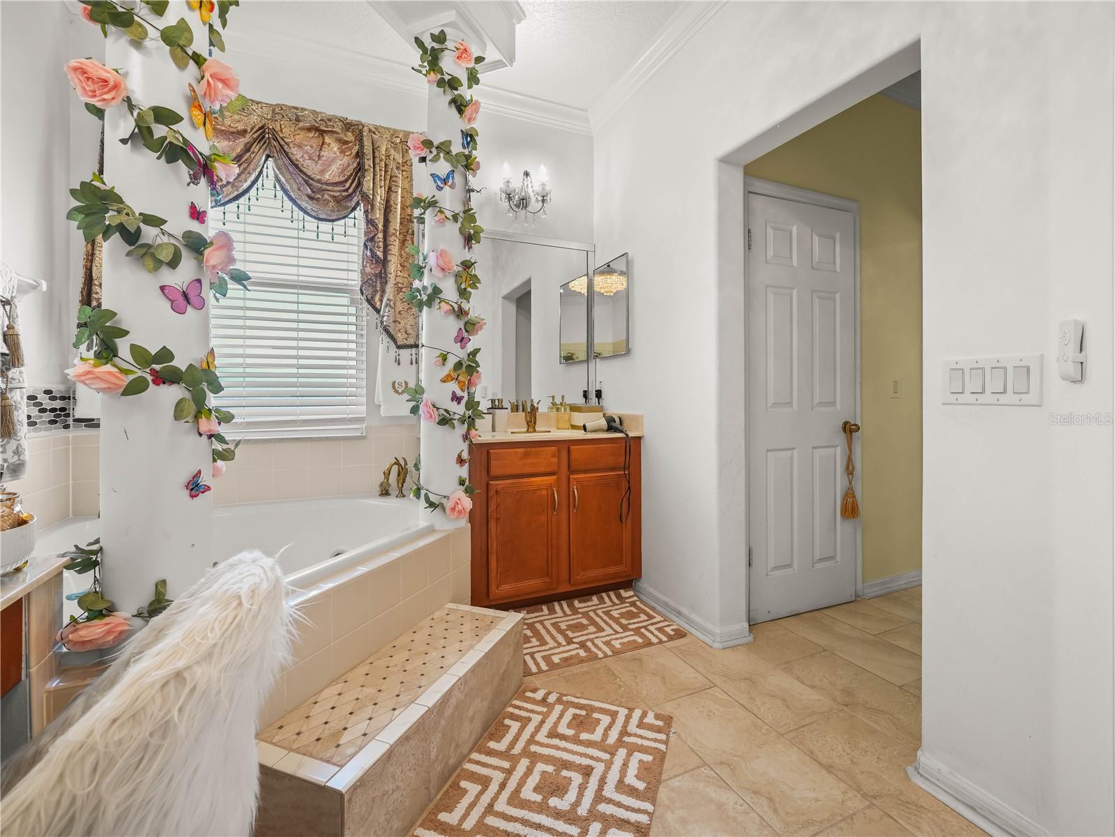 Image 24 of 69 For 4706 Brookshire Court