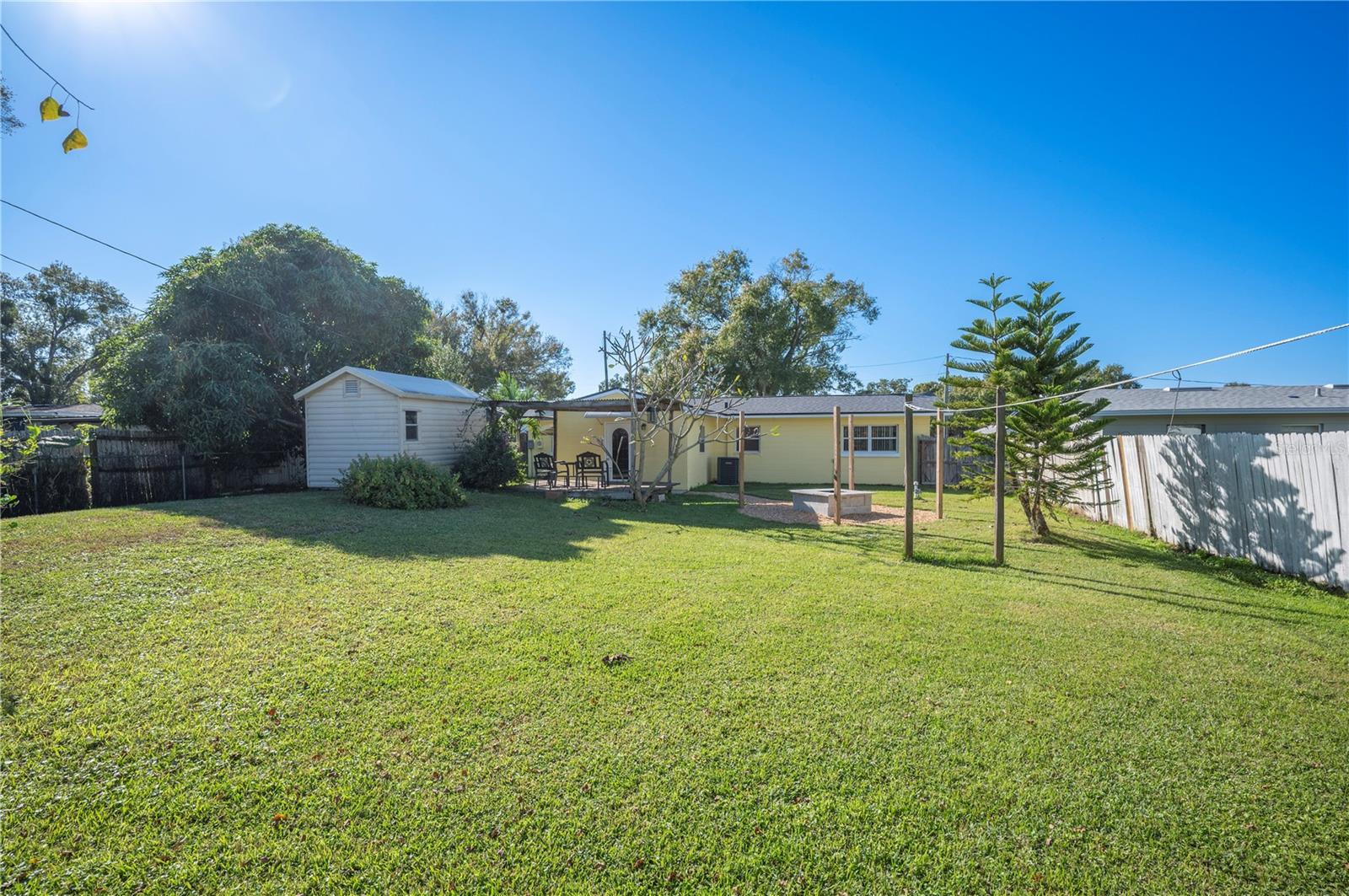 Image 23 of 37 For 87 High Street