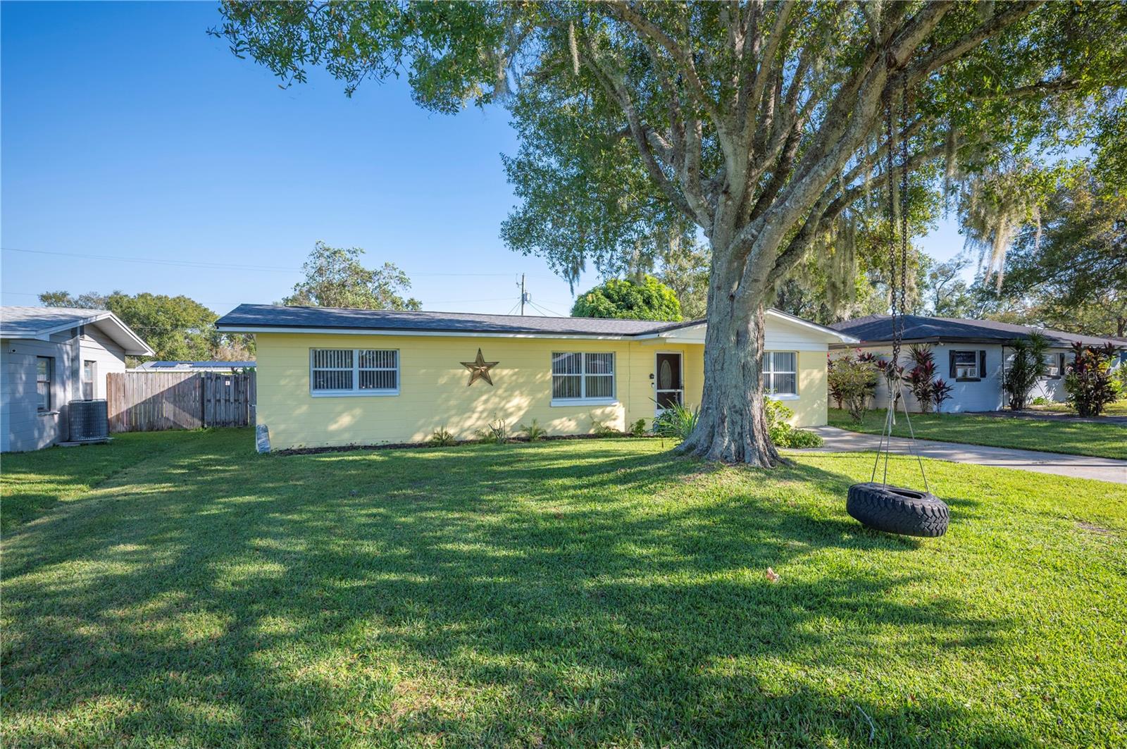 Image 4 of 37 For 87 High Street