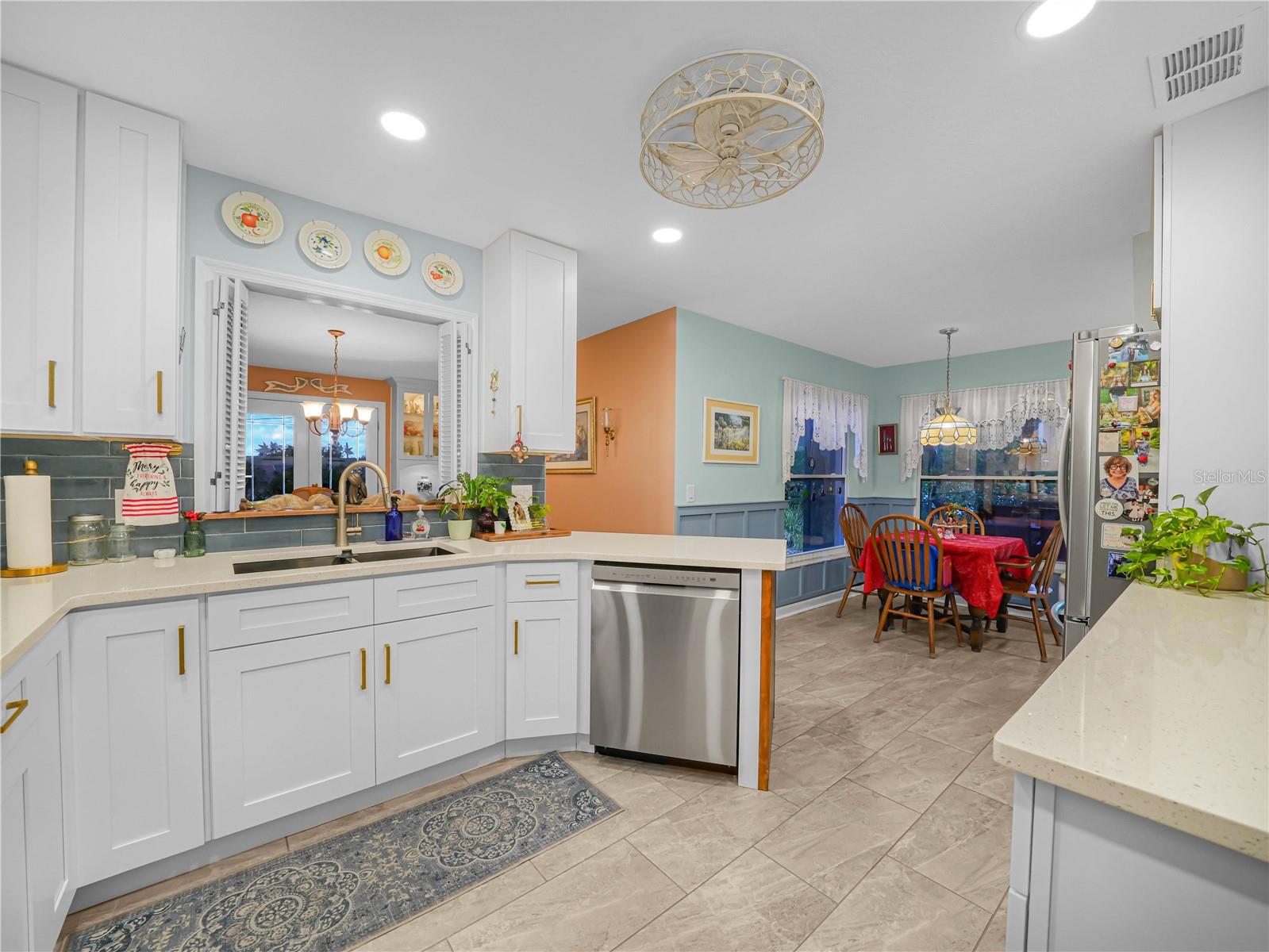 Image 13 of 47 For 51 Fairchild Street