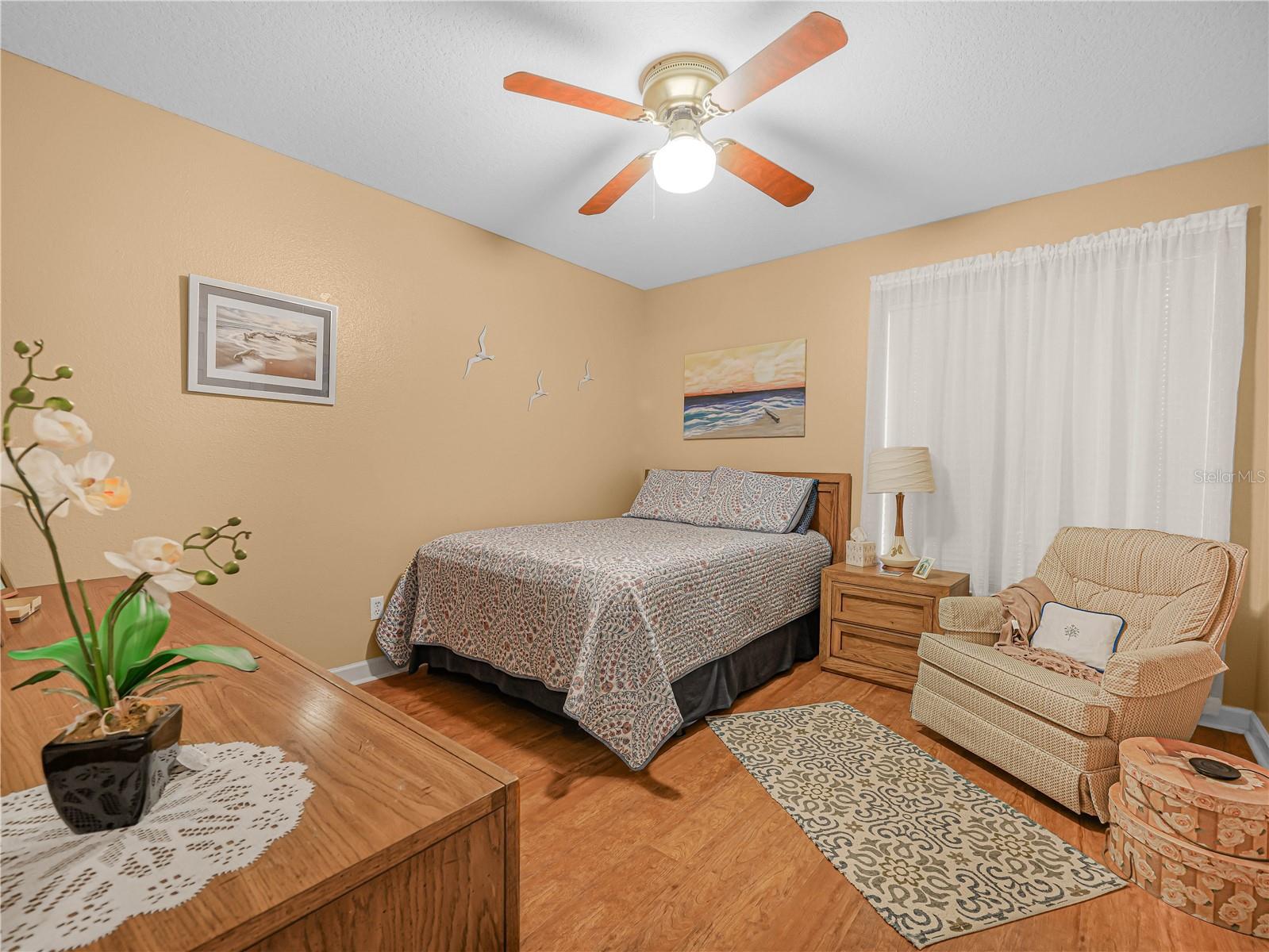 Image 24 of 47 For 51 Fairchild Street