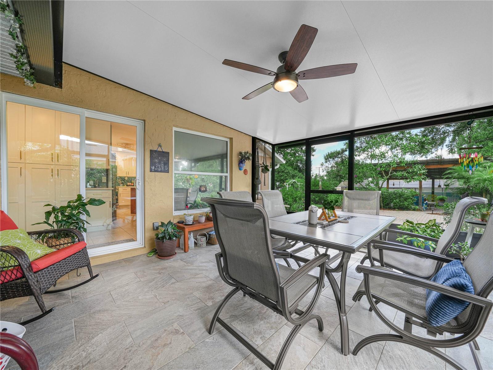 Image 29 of 47 For 51 Fairchild Street