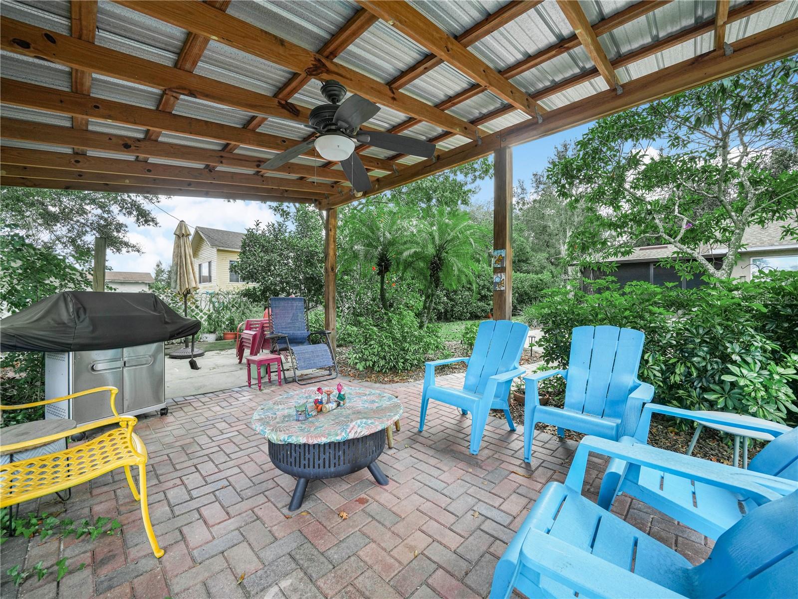 Image 33 of 47 For 51 Fairchild Street