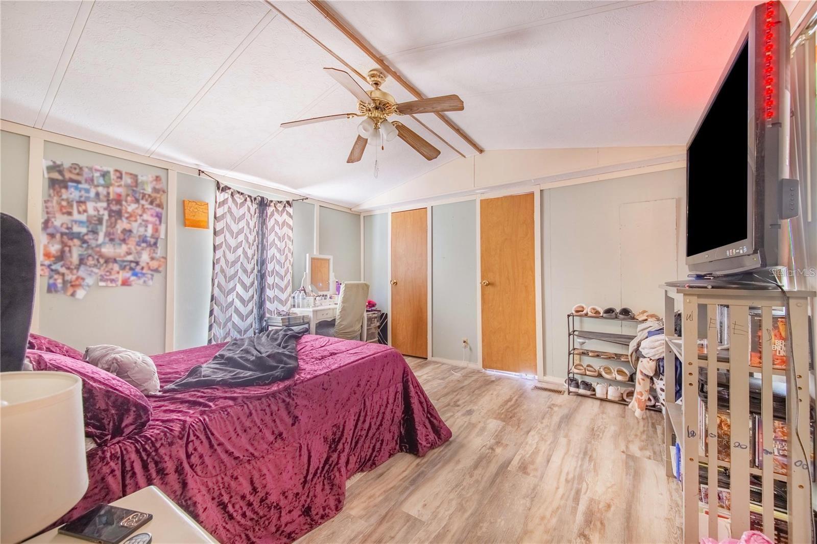 Image 20 of 24 For 1252 Alligator Alley