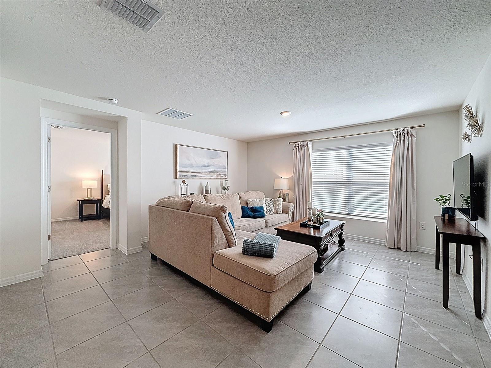 Image 18 of 63 For 6818 112th Place