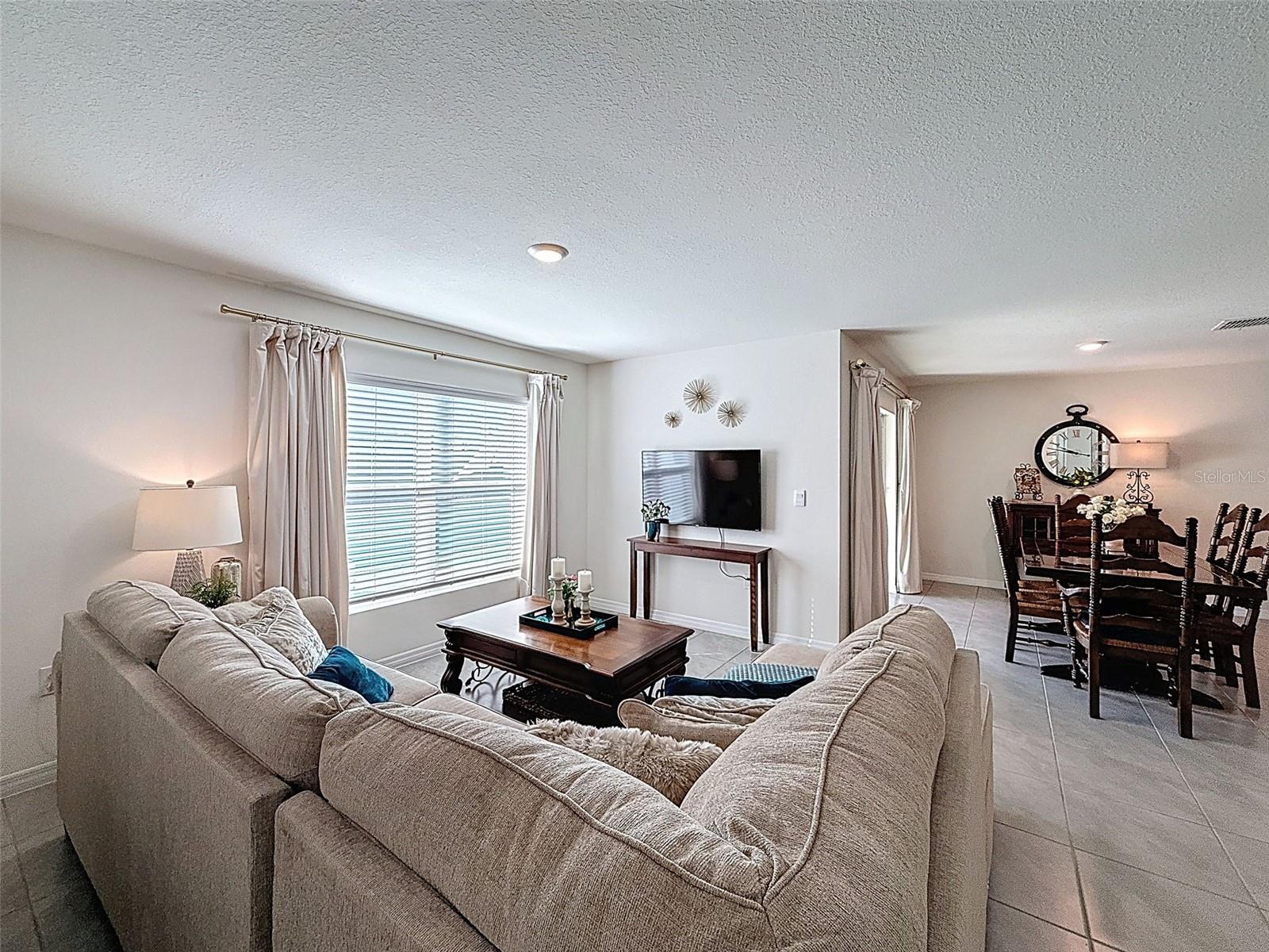 Image 19 of 63 For 6818 112th Place