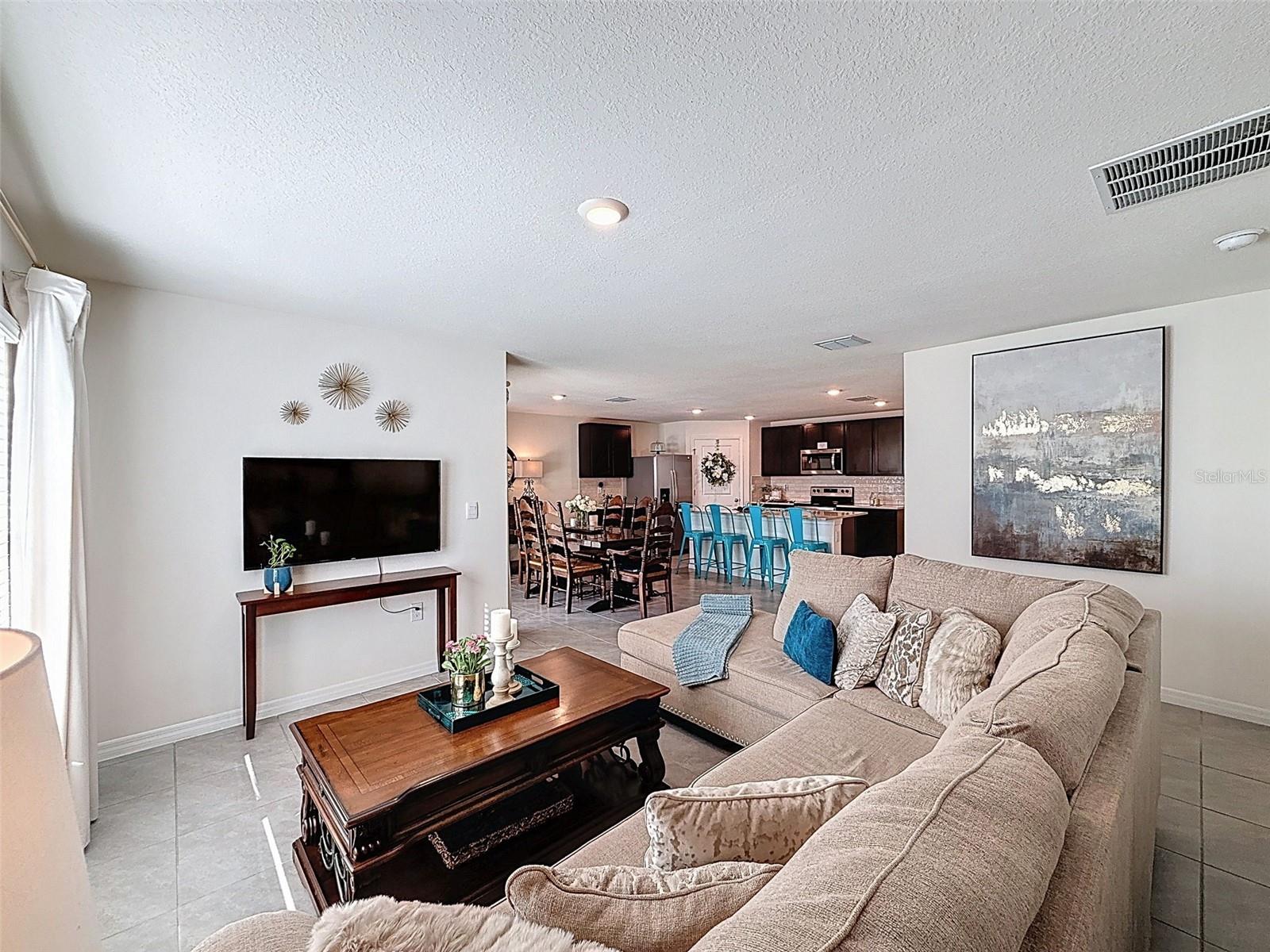 Image 20 of 63 For 6818 112th Place