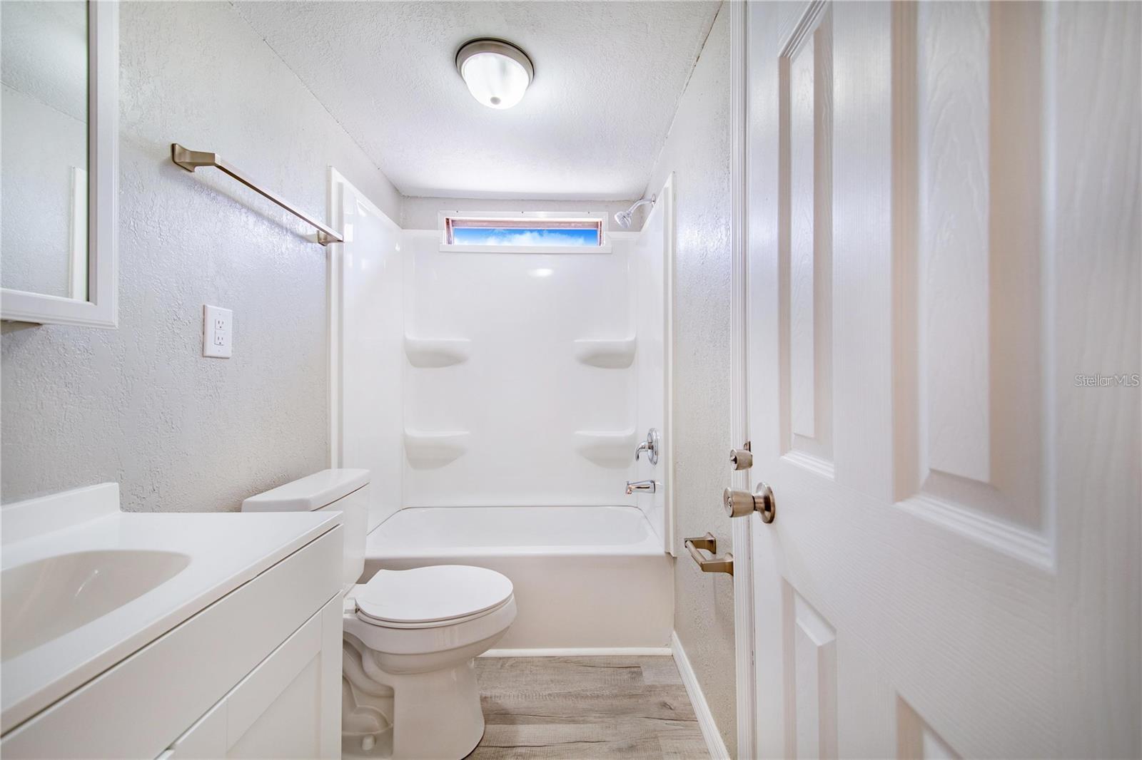 Image 18 of 25 For 1258 Alligator Alley